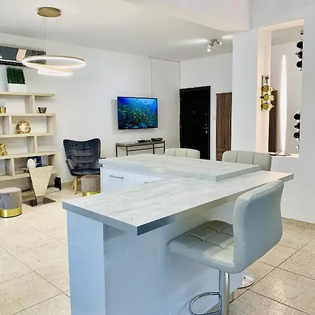 Apartamento Tbd Superior Larnaca